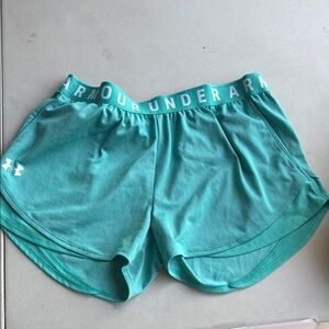 Under Armour Green Athletic Shorts Lightweight Performance